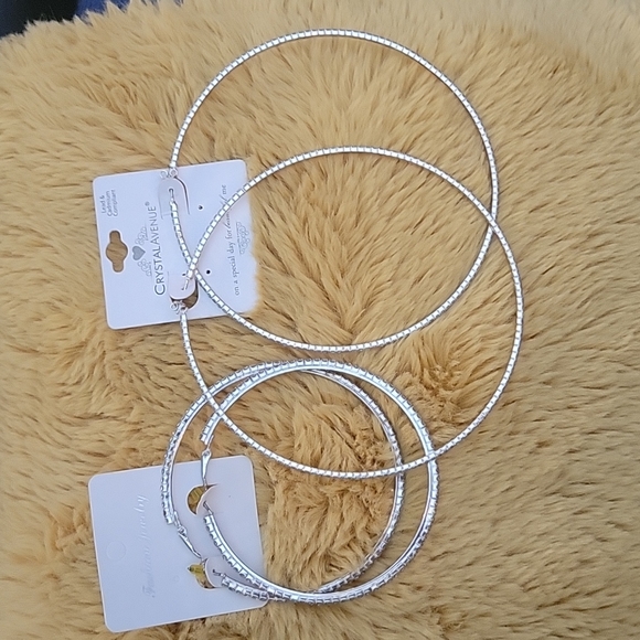 Stunning Statement Hoops XL - Picture 2 of 8